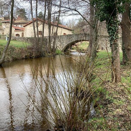 הוילה Soleymieux Jolie Maison De Campagne, Compostelle מראה חיצוני תמונה